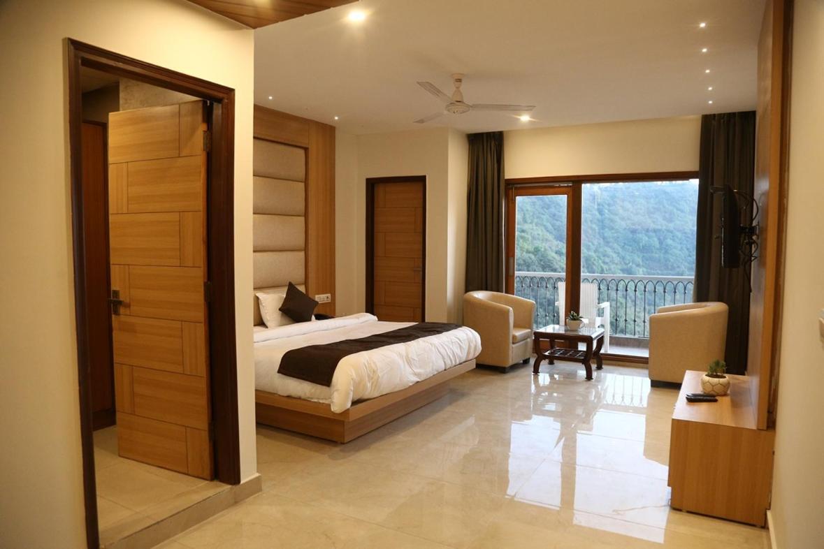 Hotel Shining Hills Masuri Exterior foto